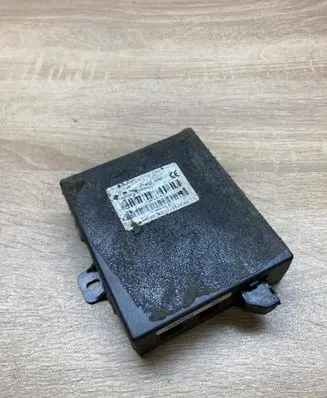 Seat Leon (5F) Phone control unit/module 7607570509 VOCS08