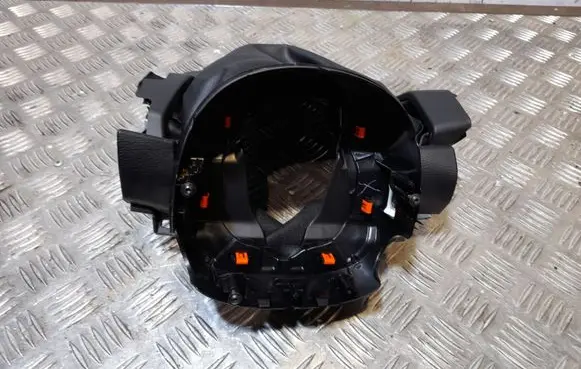 Steering wheel column trim