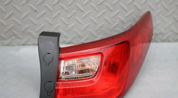 KIA Optima Rear/tail lights 92402D4300 92402D43 92402-D4300