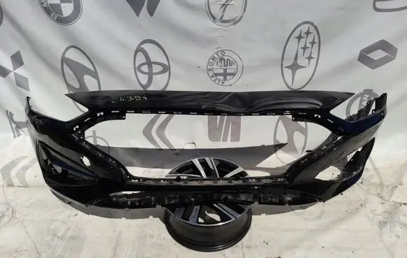 Hyundai i30 Front bumper