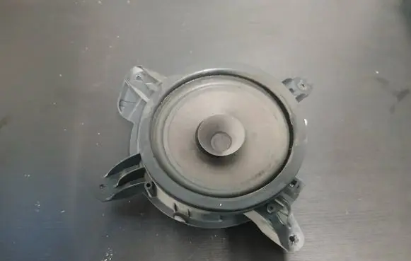 Volvo S60 Front door speaker 30679496 CDV5A