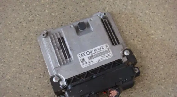 Skoda Octavia Mk2 (1Z) Engine control unit/module 03C906016D 03C906016DL