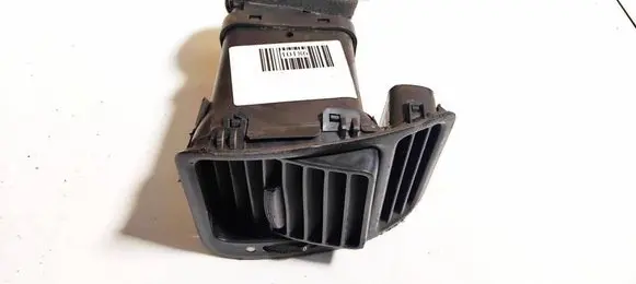 Honda CR-V Dash center air vent grill 77630s9a00 77630-s9a-00