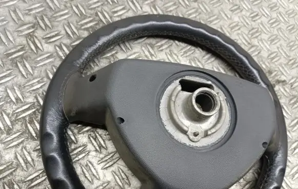 Opel Astra H Steering wheel