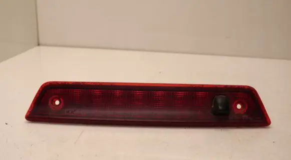 Jeep Cherokee Third/center stoplight
