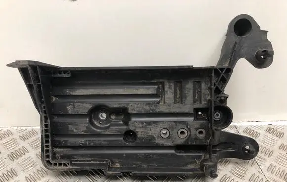 Volkswagen Golf VII Battery tray 5Q0915321H