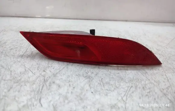 Volvo V40 Rear bumper light 31420160