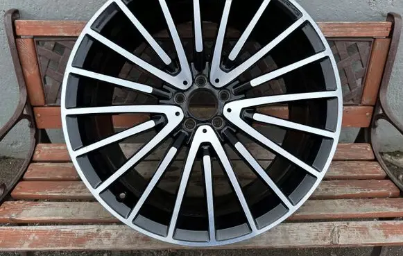 Mercedes-Benz ML W166 R22 alloy rim 