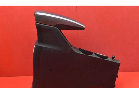 Toyota Avensis Verso Armrest 