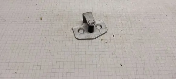 Saab 9-5 Front door lock loop/hook striker 
