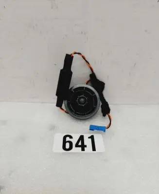 BMW X3 G01 Panel speaker 6813597