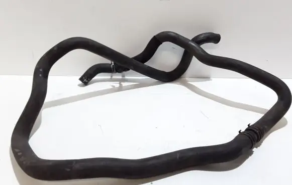 Land Rover Range Rover Sport L320 Engine coolant pipe/hose