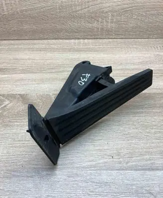 BMW X6 F16 Accelerator throttle pedal 6789528 6PV01043501