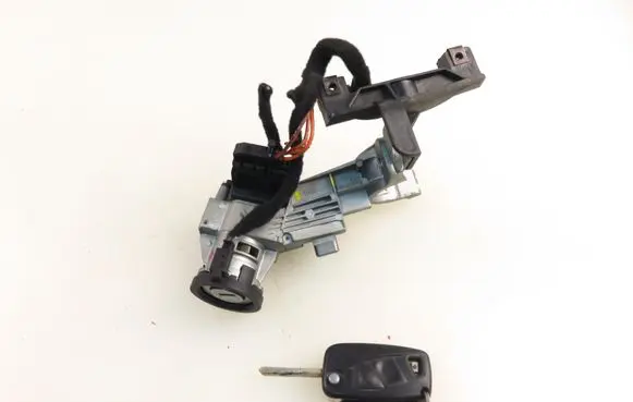 Fiat Linea Ignition lock 51799409 01098401