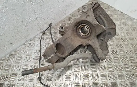 Peugeot Boxer Front wheel hub