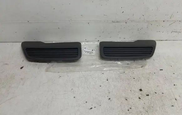 Peugeot 3008 II Rear bumper lower part trim 1618041080 9812041777 9812041877