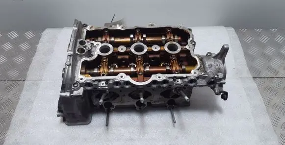 Engine head