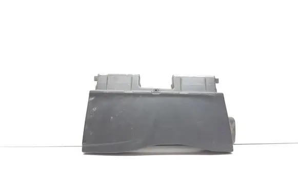 BMW X1 E84 Air intake duct part 7798772 13717798772 7811906