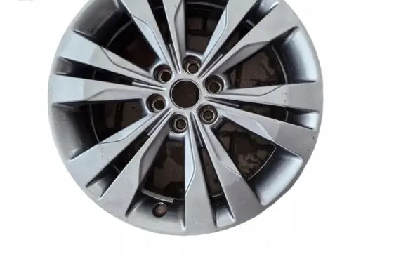 Mercedes-Benz X-class W470 R18 alloy rim 