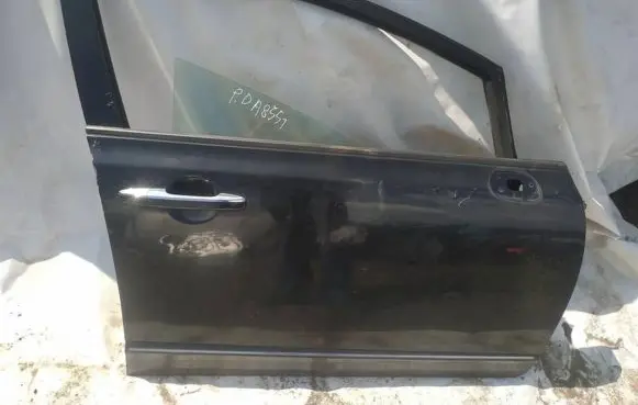 Honda Civic Front door juodos