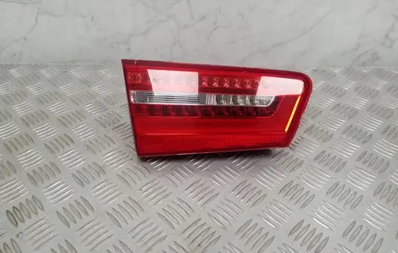 Audi A6 S6 C7 4G Tailgate rear/tail lights 4G9945093B