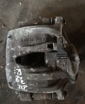 Mercedes-Benz E W211 Front brake caliper 060287295