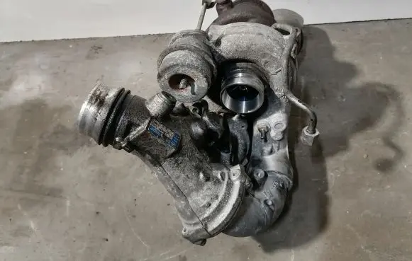 Mercedes-Benz E W212 Turbo A6510906180