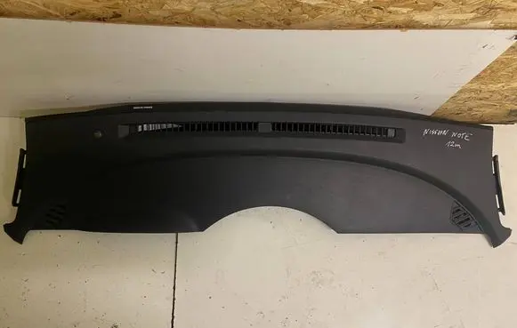 Nissan Note (E11) Dashboard A30404A27010