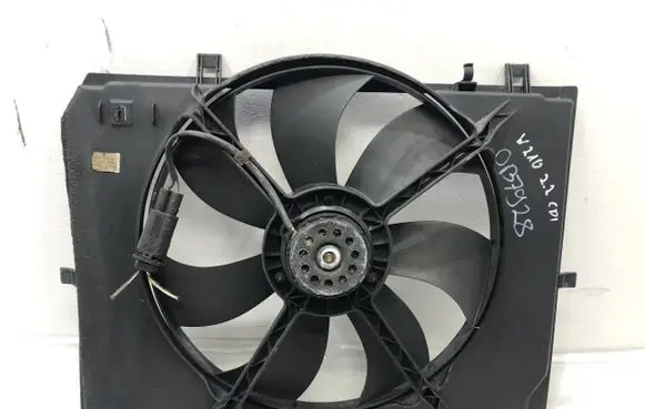 Mercedes-Benz E W210 Radiator cooling fan shroud A2105051755