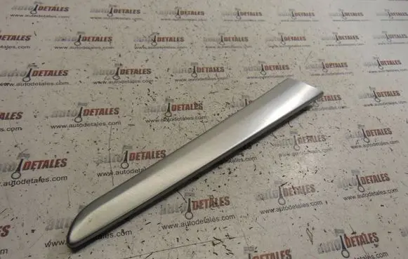 Mercedes-Benz A W169 Front door interior handle trim A1697273482