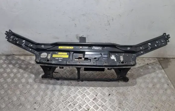 Volvo V70 Radiator support slam panel 30734536 9454401