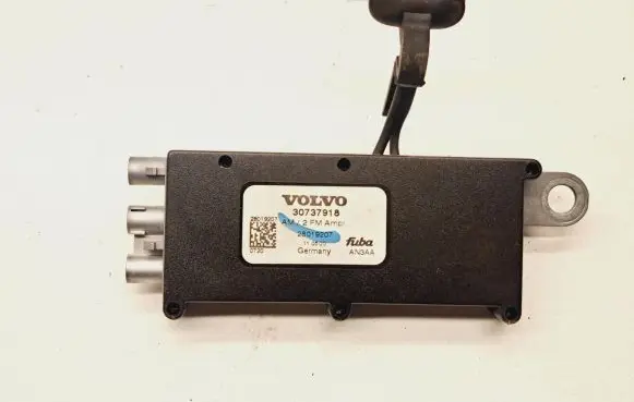 Volvo V50 Antenna control unit 28019207 30737918
