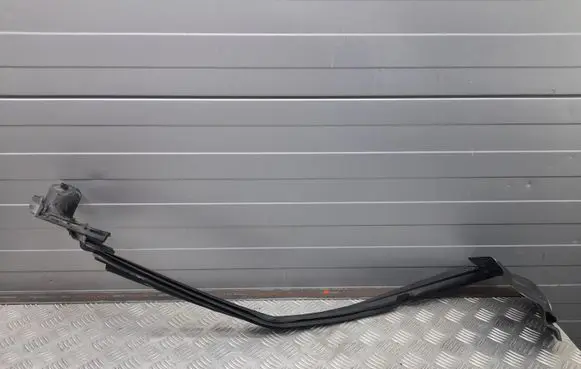 Mercedes-Benz CLS C218 X218 Rubber seal front door window/glass A2187350865