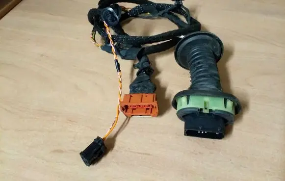 Peugeot 307 Rear door wiring loom 9656814180A