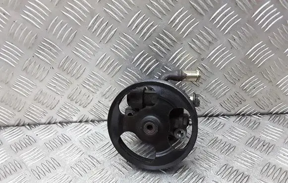 Mazda 3 I Power steering pump