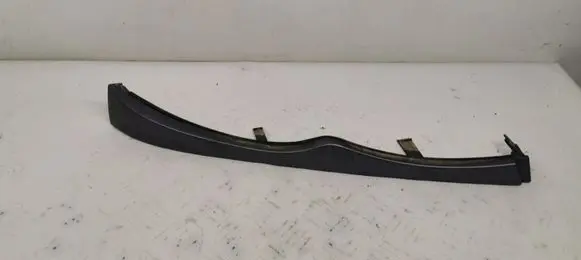 BMW 3 E46 Under headlight/headlamp trim 7030554