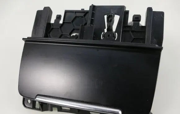 Ashtray (front)