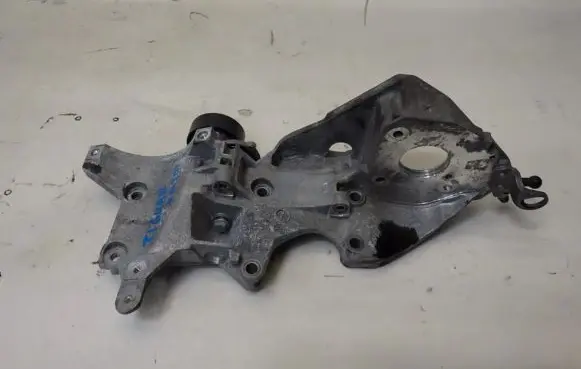 Volkswagen Touran I Generator/alternator bracket 03L903143Q