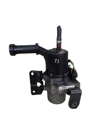 Citroen C4 I Power steering pump 9685590380