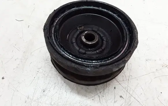Mercedes-Benz Vito Viano W638 Front upper strut mount 