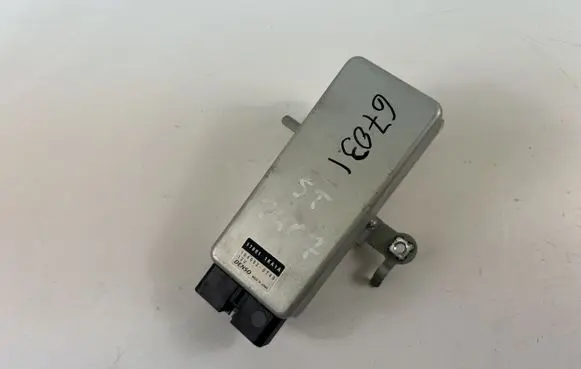 Nissan Juke I F15 Other control units/modules 170011KA1A