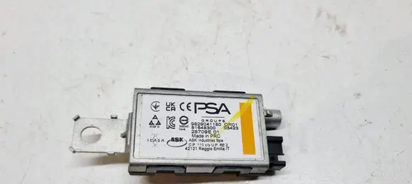 Peugeot 5008 II Aerial antenna amplifier 9829041180