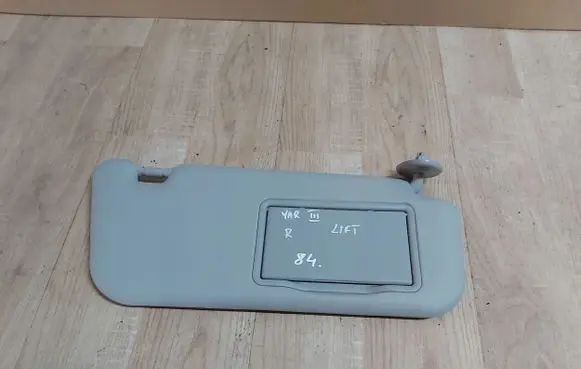 Toyota Yaris Sun visor