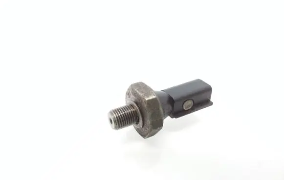 Volkswagen Touareg I Oil pressure sensor 06A919081F