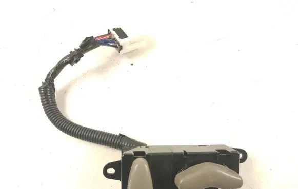 Nissan Murano Z50 Seat control switch 