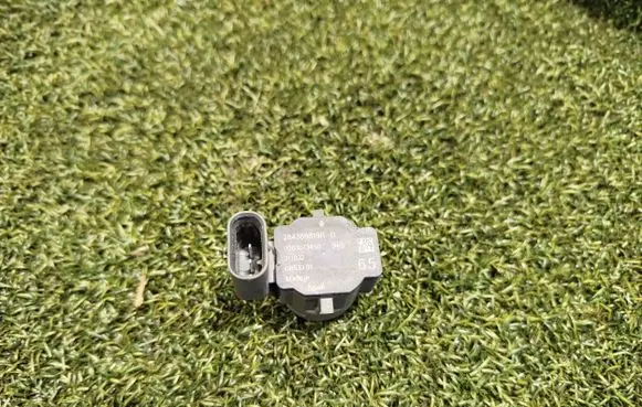 Renault Trafic III (X82) Parking PDC sensor 284389819R 0263073450