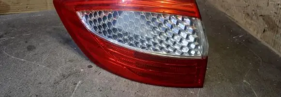 Ford Mondeo MK IV Rear/tail lights 7S7113405B