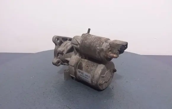 Skoda Fabia Mk1 (6Y) Starter motor 047911023G