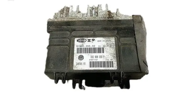 Volkswagen Polo Engine control unit/module 032906030P