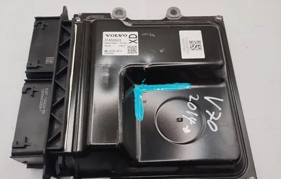 Volvo XC60 Engine control unit/module 31452623 0000274583 MB2797009612